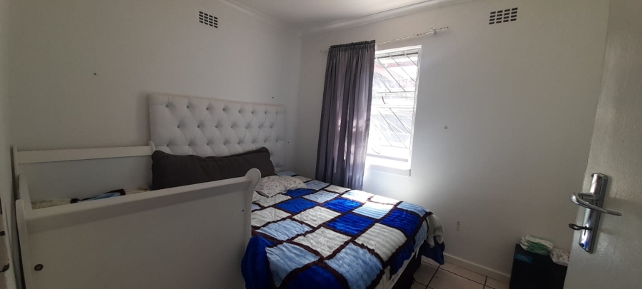 4 Bedroom Property for Sale in Pelican Park Western Cape